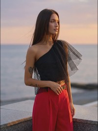 Вечерний топ на одно плечо с воланом - Grace 3bs - thumbnail 3